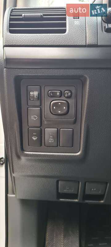 Внедорожник / Кроссовер Toyota Land Cruiser Prado 2013 в Киеве