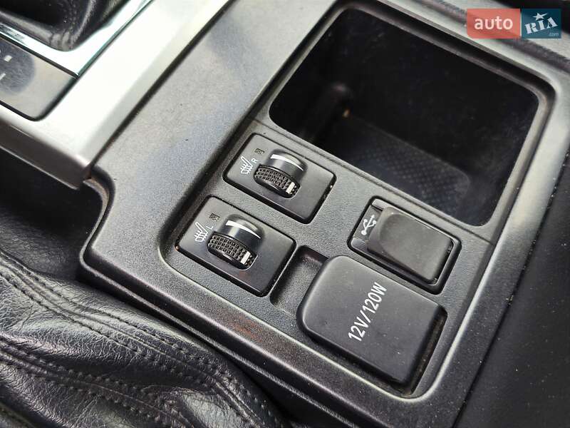 Позашляховик / Кросовер Toyota Land Cruiser Prado 2013 в Дніпрі