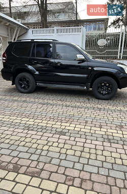 Позашляховик / Кросовер Toyota Land Cruiser Prado 2006 в Чернівцях