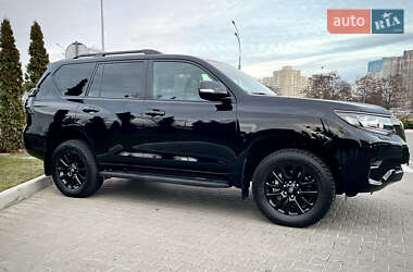 Позашляховик / Кросовер Toyota Land Cruiser Prado 2023 в Києві