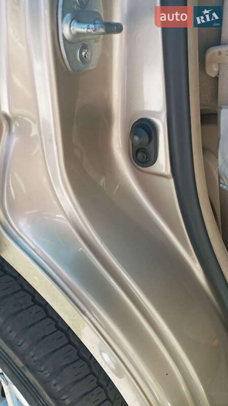 Внедорожник / Кроссовер Toyota Land Cruiser Prado 2005 в Херсоне