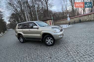 Позашляховик / Кросовер Toyota Land Cruiser Prado 2004 в Чернівцях