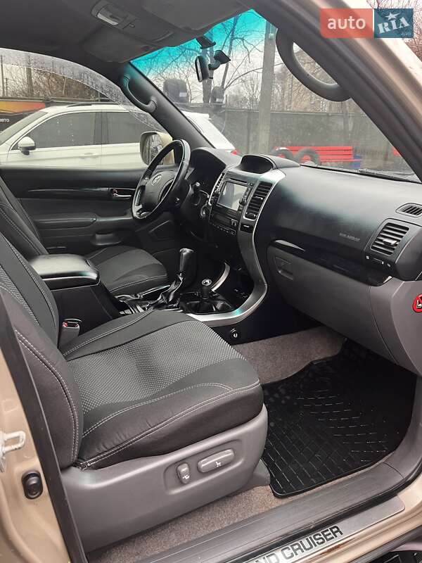 Внедорожник / Кроссовер Toyota Land Cruiser Prado 2008 в Терновке