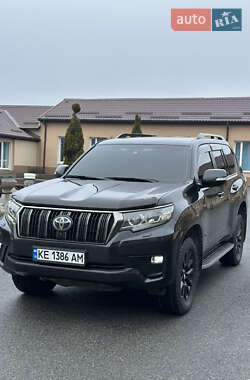 Внедорожник / Кроссовер Toyota Land Cruiser Prado 2021 в Днепре