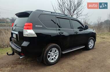 Позашляховик / Кросовер Toyota Land Cruiser Prado 2011 в Смілі