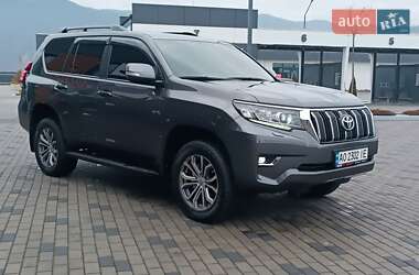 Внедорожник / Кроссовер Toyota Land Cruiser Prado 2017 в Хусте