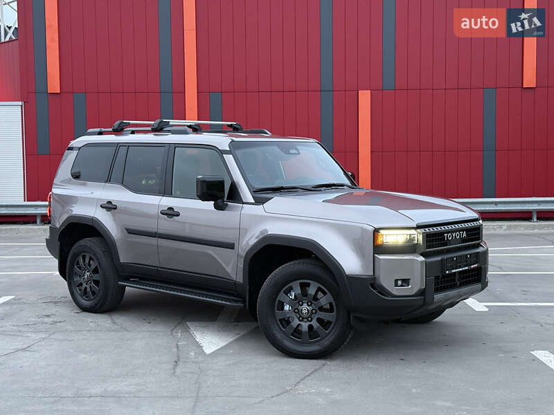 Toyota Land Cruiser Prado 2024