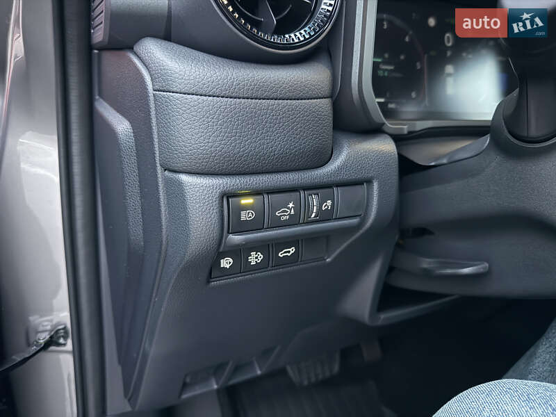 Внедорожник / Кроссовер Toyota Land Cruiser Prado 2024 в Киеве фото 21 Внедорожник / Кроссовер Toyota Land Cruiser Prado 2024 в Киеве