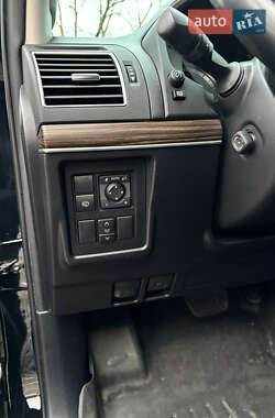 Внедорожник / Кроссовер Toyota Land Cruiser Prado 2020 в 