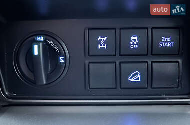Внедорожник / Кроссовер Toyota Land Cruiser Prado 2020 в 