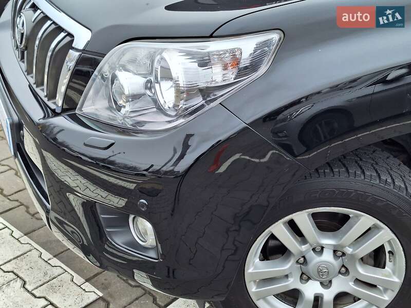 Внедорожник / Кроссовер Toyota Land Cruiser Prado 2012 в Одессе