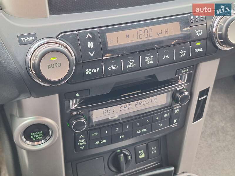 Внедорожник / Кроссовер Toyota Land Cruiser Prado 2012 в Одессе