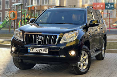 Позашляховик / Кросовер Toyota Land Cruiser Prado 2010 в Чернівцях