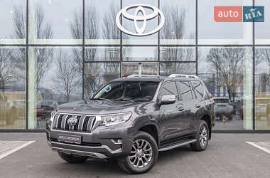 Внедорожник / Кроссовер Toyota Land Cruiser Prado 2020 в Днепре