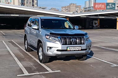 Позашляховик / Кросовер Toyota Land Cruiser Prado 2020 в Києві