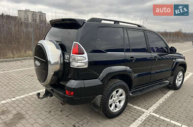 Внедорожник / Кроссовер Toyota Land Cruiser Prado 2004 в Дубно