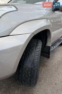 Внедорожник / Кроссовер Toyota Land Cruiser Prado 2003 в 