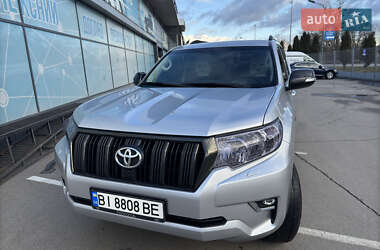 Позашляховик / Кросовер Toyota Land Cruiser Prado 2019 в Полтаві