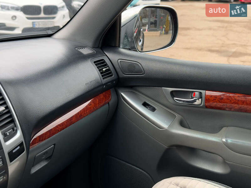 Позашляховик / Кросовер Toyota Land Cruiser Prado 2007 в Вінниці