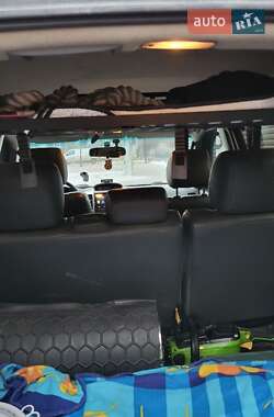 Внедорожник / Кроссовер Toyota Land Cruiser Prado 2004 в 