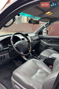 Внедорожник / Кроссовер Toyota Land Cruiser Prado 2008 в 