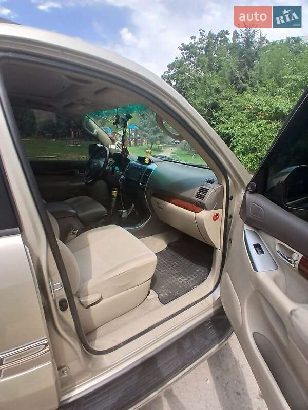 Позашляховик / Кросовер Toyota Land Cruiser Prado 2006 в Харкові