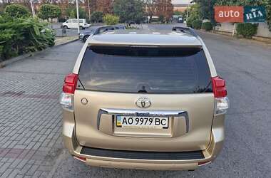 Внедорожник / Кроссовер Toyota Land Cruiser Prado 2013 в Ужгороде