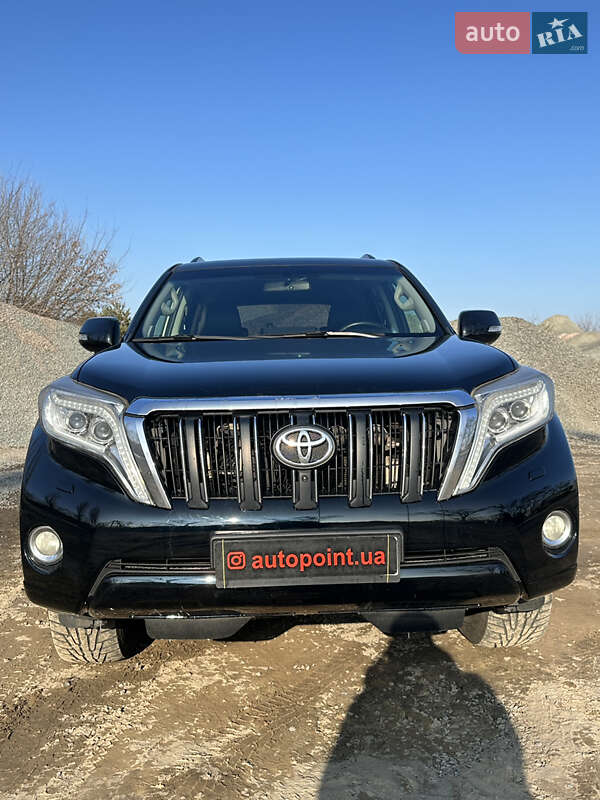 Позашляховик / Кросовер Toyota Land Cruiser Prado 2016 в Білогородці