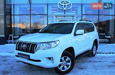 Внедорожник / Кроссовер Toyota Land Cruiser Prado 2017 в Киеве