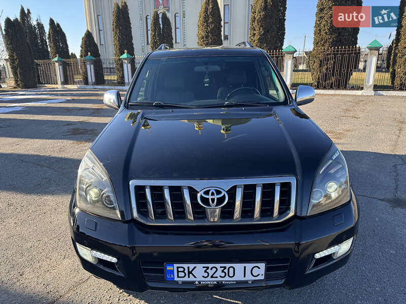 Позашляховик / Кросовер Toyota Land Cruiser Prado 2008 в Дубні