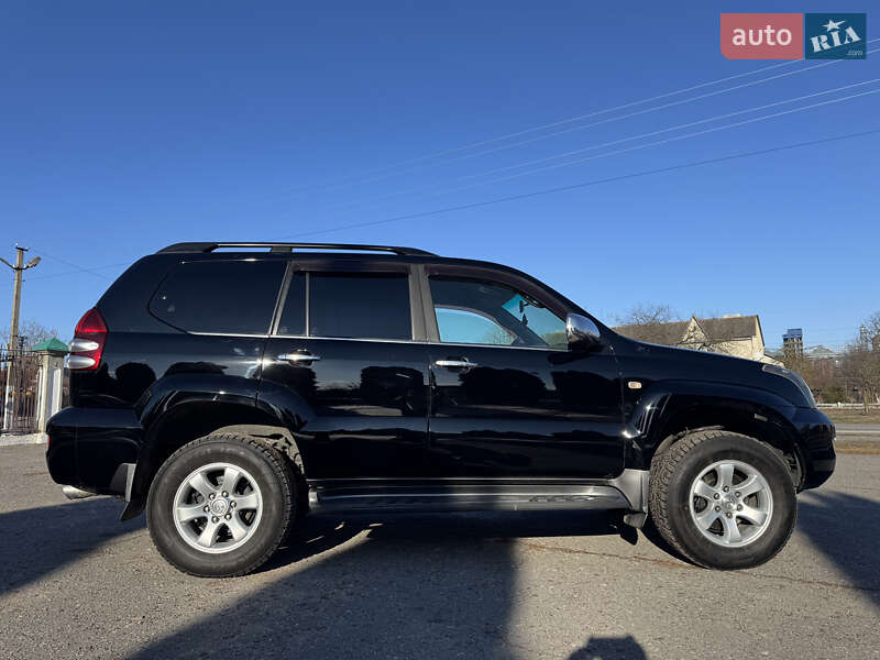 Позашляховик / Кросовер Toyota Land Cruiser Prado 2008 в Дубні