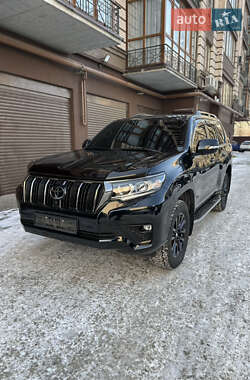 Внедорожник / Кроссовер Toyota Land Cruiser Prado 2021 в Днепре