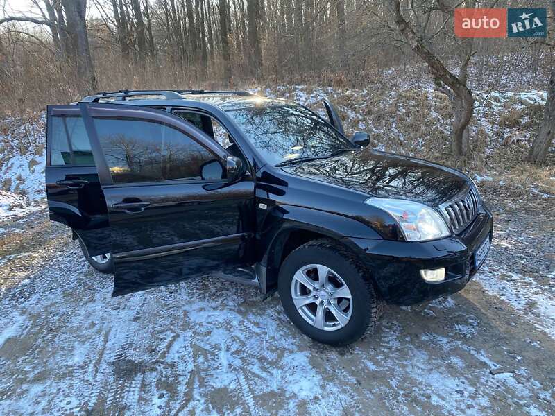 Позашляховик / Кросовер Toyota Land Cruiser Prado 2005 в Вінниці