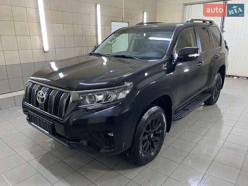 Позашляховик / Кросовер Toyota Land Cruiser Prado 2023 в Умані