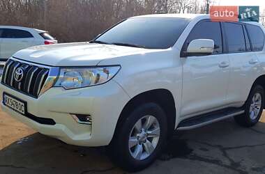 Позашляховик / Кросовер Toyota Land Cruiser Prado 2019 в 