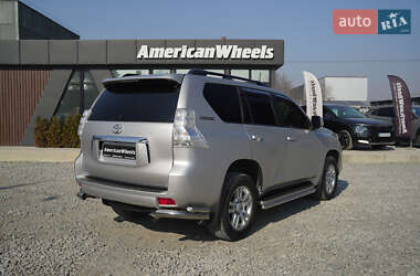 Внедорожник / Кроссовер Toyota Land Cruiser Prado 2012 в Черновцах