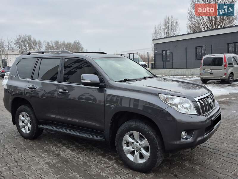 Toyota Land Cruiser Prado 2012