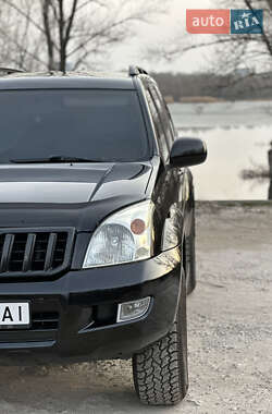 Внедорожник / Кроссовер Toyota Land Cruiser Prado 2004 в 