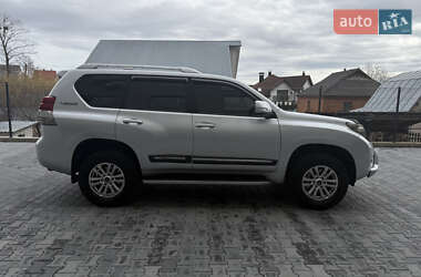 Позашляховик / Кросовер Toyota Land Cruiser Prado 2010 в Хмельницькому