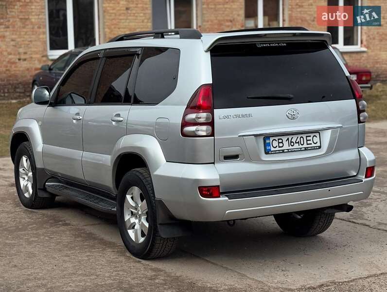 Позашляховик / Кросовер Toyota Land Cruiser Prado 2006 в Чернігові