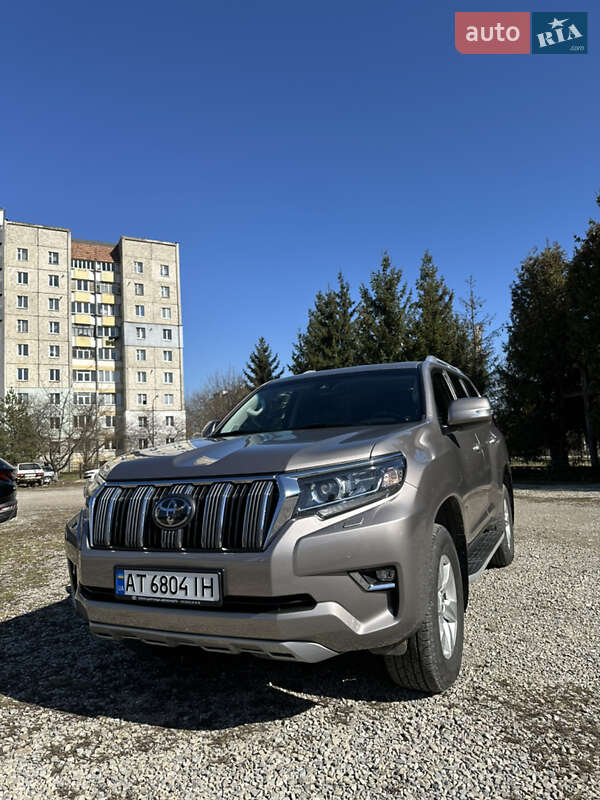 Позашляховик / Кросовер Toyota Land Cruiser Prado 2020 в Івано-Франківську