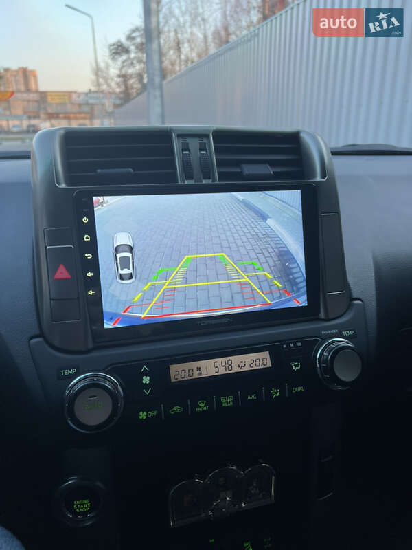 Позашляховик / Кросовер Toyota Land Cruiser Prado 2013 в Києві