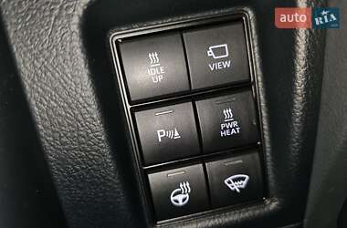 Внедорожник / Кроссовер Toyota Land Cruiser Prado 2022 в 