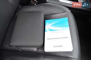 Внедорожник / Кроссовер Toyota Land Cruiser Prado 2019 в 