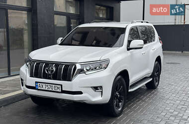 Внедорожник / Кроссовер Toyota Land Cruiser Prado 2010 в 