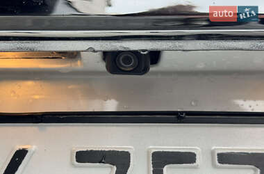 Внедорожник / Кроссовер Toyota Land Cruiser Prado 2010 в 