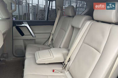 Позашляховик / Кросовер Toyota Land Cruiser Prado 2021 в 