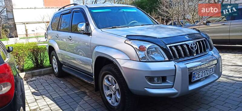 Внедорожник / Кроссовер Toyota Land Cruiser Prado 2005 в Черновцах