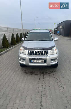 Внедорожник / Кроссовер Toyota Land Cruiser Prado 2005 в 