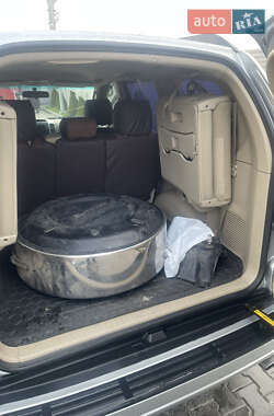 Внедорожник / Кроссовер Toyota Land Cruiser Prado 2005 в 